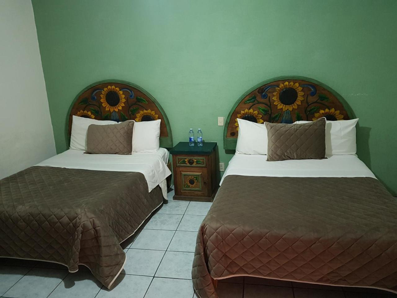 Hotel Meson Mariano Matamoros Queretaro Luaran gambar